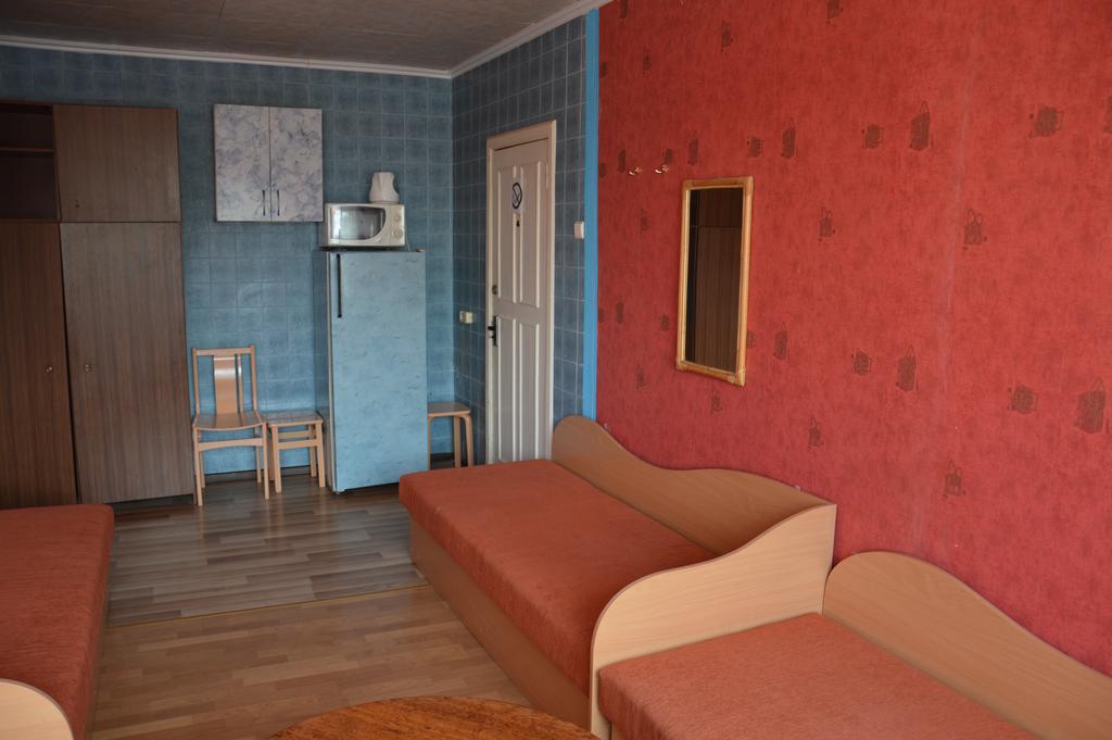 Chernobyl Type Rooms In A Block Flat House Šiauliai Exterior foto