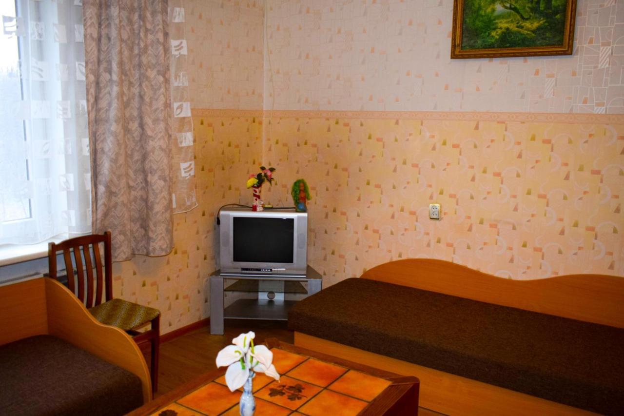 Chernobyl Type Rooms In A Block Flat House Šiauliai Exterior foto